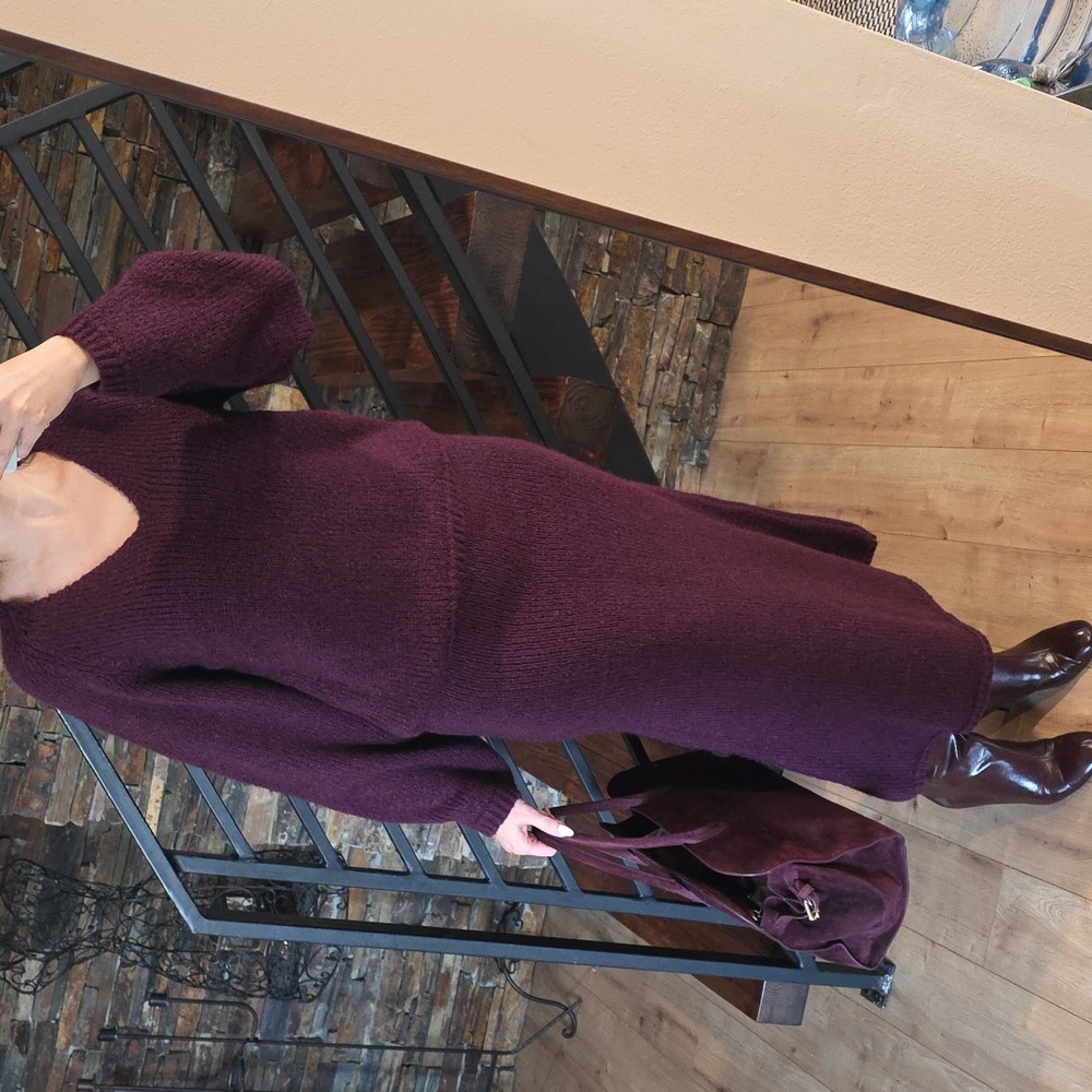 H&M Deep Purple knitted set KNIT V-NECK SWEATER & KNIT SKIRT